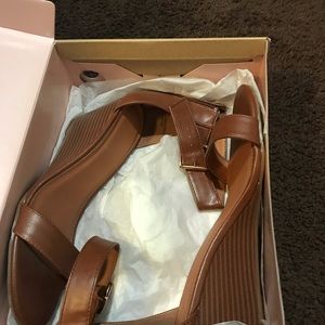 Charlotte Russe brown wedges